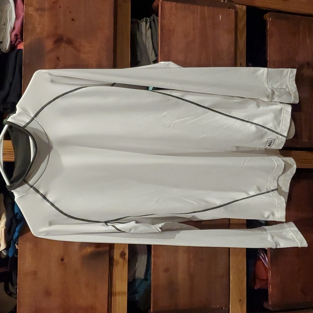 Mens REI base layer.